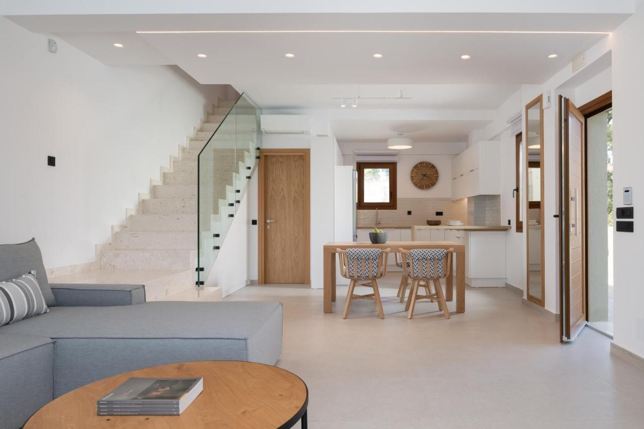De Light Boutique Villas I II & III - Close To Rethymno, By Thinkvilla Atsipopoulo Extérieur photo