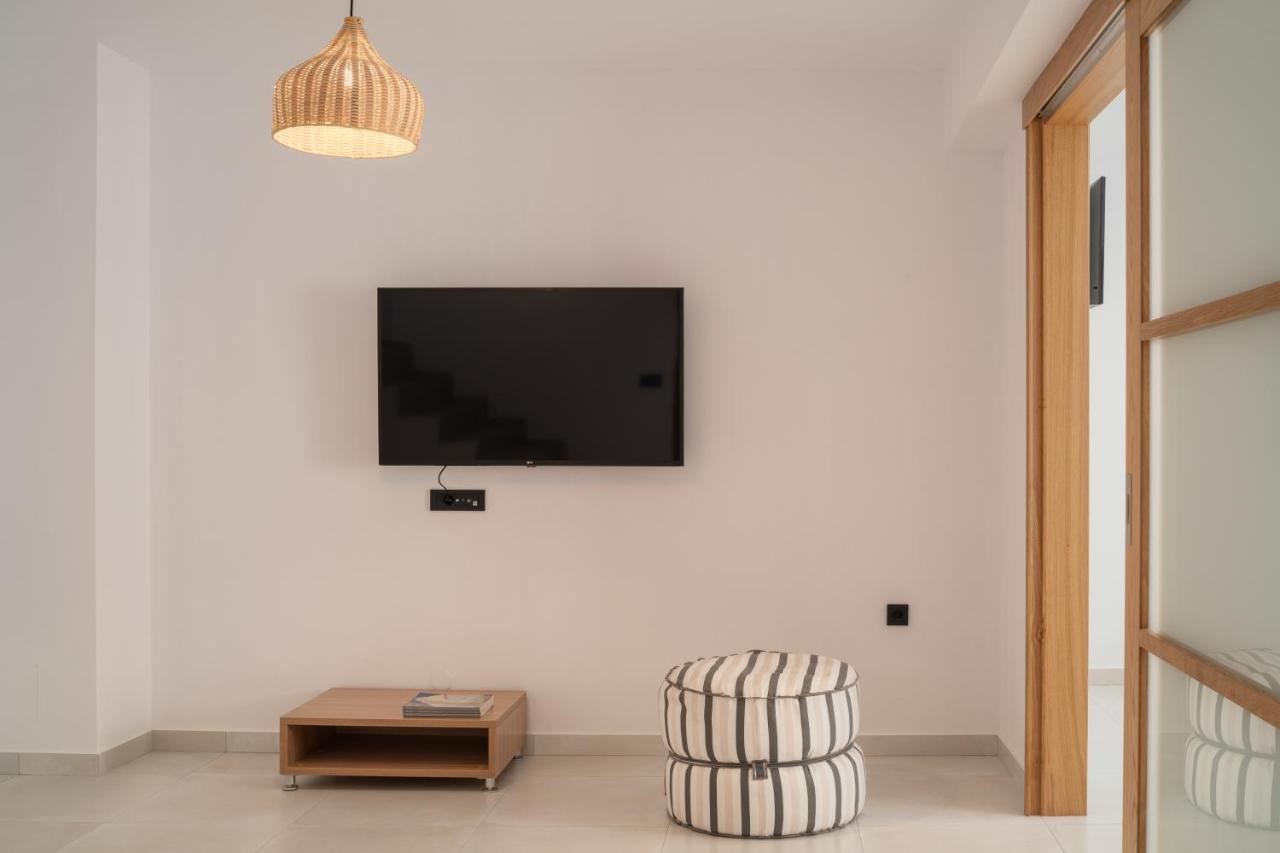 De Light Boutique Villas I II & III - Close To Rethymno, By Thinkvilla Atsipopoulo Extérieur photo